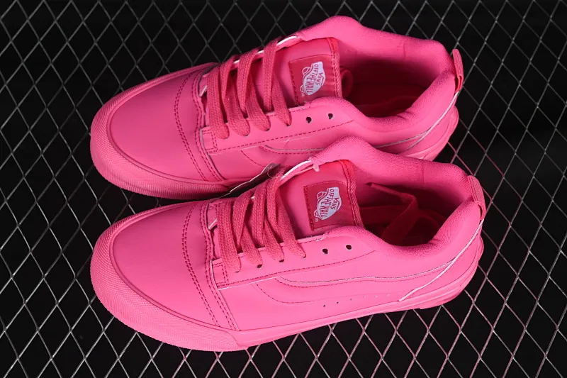 All categories Vans Vans series Vans Low Vans low-top Vans Knu Skool Vans low-top retro casual fat bread shoes VN0009QCWBL